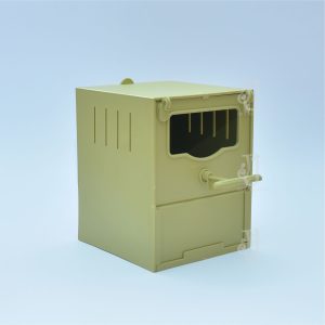 BREEDING BOX FOR FINCHES